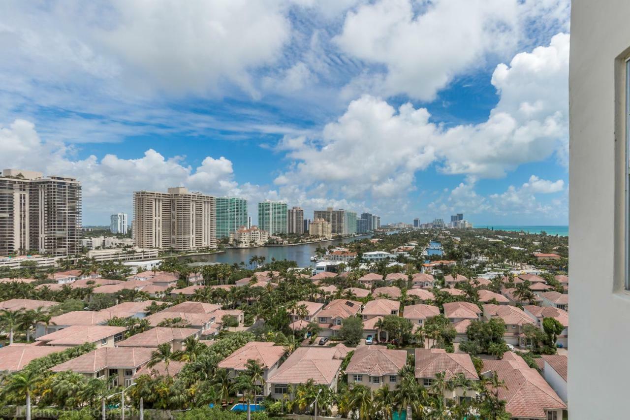 Ocean Reserve Sunny Isles Miami Beach Exterior photo